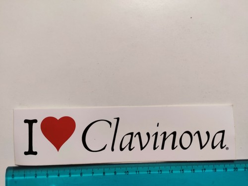 Autocollant love clavinova - i,