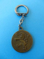 porte clefs PEUGEOT 204 piste