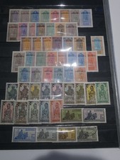 HAUTE VOLTA LOT 56 TIMBRES NEUFS ET OBLITERES. BONNE VALEUR