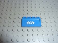 LEGO Bleu Hinge Train Gate 2x4 with Train Logo (Sticker) Réf 2873pb07 Set 4563