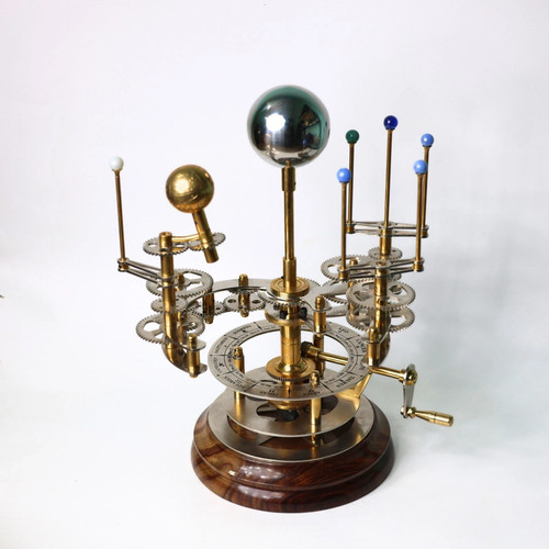 Gift orrery décor - orrery, français