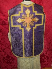 Chasuble Violette DAMAS de