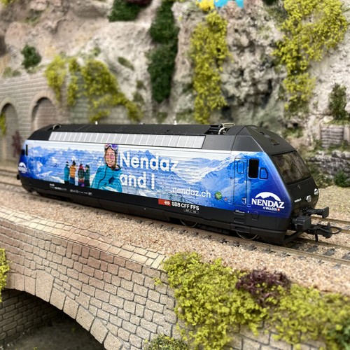 Locomotive électrique 460