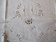 Drap N°407 ancien en fil de lin beau retour fleurs monogramme PB  235 X 317 Cm
