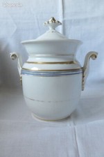 Ancien Grand sucrier en porcelaine de Paris