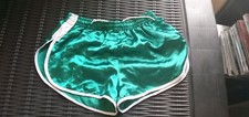 Short vintage Nylon Satin vert/blanc Size S-40-30in-D4