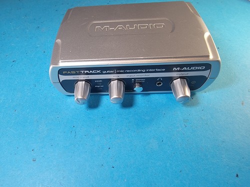 Audio fast track - track, guitar