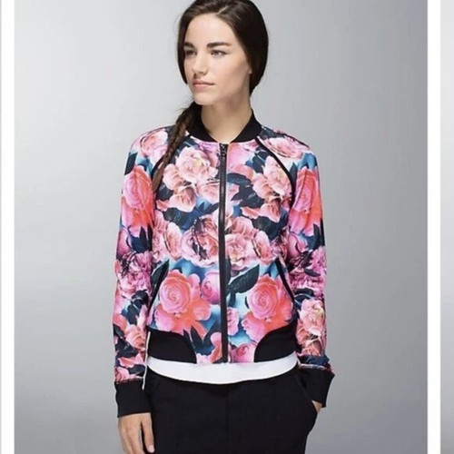 Lululemon home floral - me,