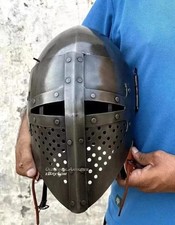 Ancien casque de bascinet