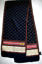 LONGCHAMP  écharpe soie  en TBEG vintage authentique 28x130 cm