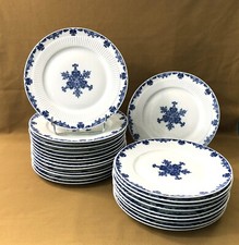 1 assiette en porcelaine LIMOGES FRANCE modèle SAINT CLOUD 24,5 cm Céralene Bleu