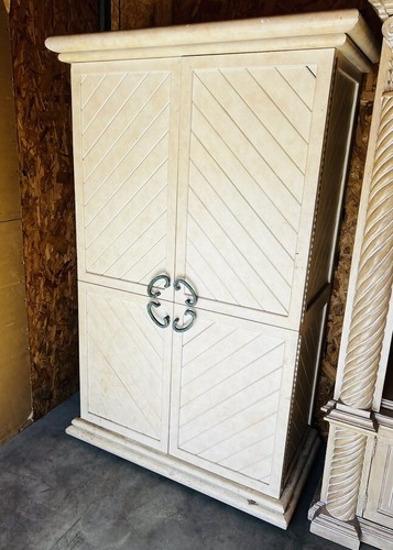 Mediterranean style oak wood - style,