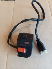 Commodo Droit 125 Aprilia Red