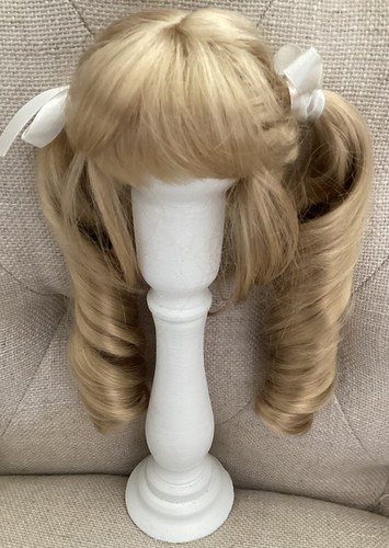 New monique gold doll wig - monique,