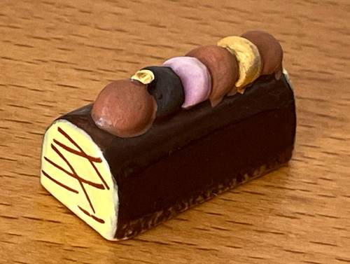 Superbe fève gâteau chocolat - superbe,