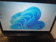 Asus R900V-K95VM/Grand Ecran