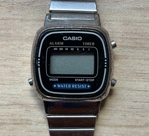 Montre casio vintage la670we - montre,