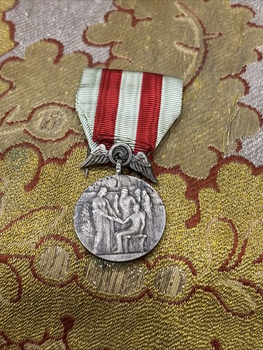 Ancienne medaille travail - ancienne,