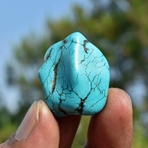 Old tibetan turquoise - turquoise, nugget