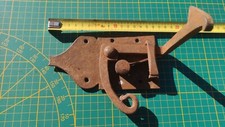 SERRURE LOQUET ANCIEN EN FER