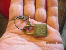 Ancien Cadenas Coffret Bijoux Coffre Pilulier Boite Carnet Intime Valise