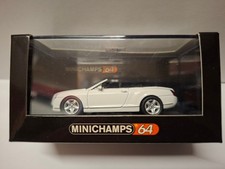 Minichamps 64 Bentley Continental GTC limitée à 5040 pcs (DV013)