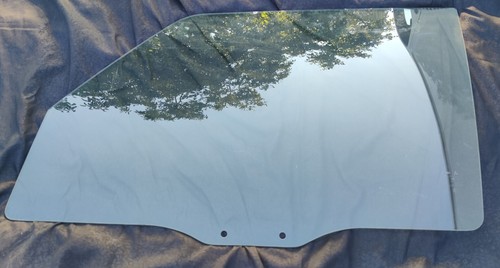 Vitre avant gauche origine