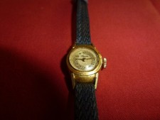 MONTRE MECANIQUE FEMME EN PLAQUE OR PRECIA FONCTIONNE