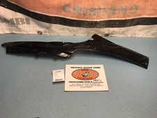 Carénage latéral gauche sous