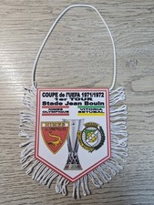 FANION FOOT NIMES OLYMPIQUE /