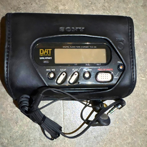 Sony tcd dat walkman - tcd-d8,