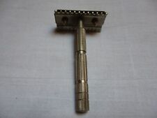 Vintage ancien Rasoir A Main  métal chromé