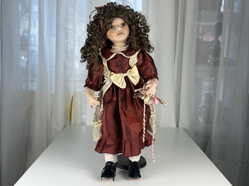Poupée artiste de - poupée,