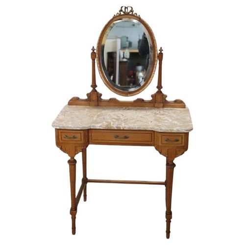 Coiffeuse italienne ancienne