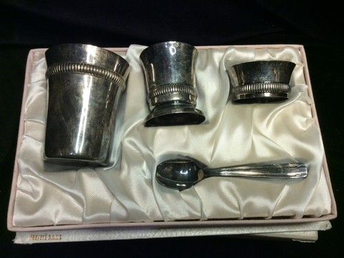 Ancien coffret naissance - coffret,