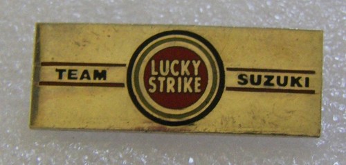 Pin lucky strike - strike, cigarettes