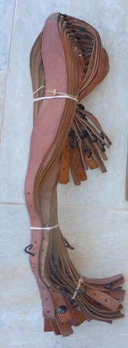 Lot brelages cuir - lot,