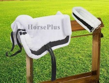 Coussin fourrure dos nu selle