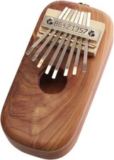 ETHNO BXCR PE - KALIMBA ELECTRO ACOUSTIQUE 8 NOTES PENTATONIQUE - CEDRE ROUGE