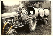 PHOTO FERME TRACTEUR AGRICOLE