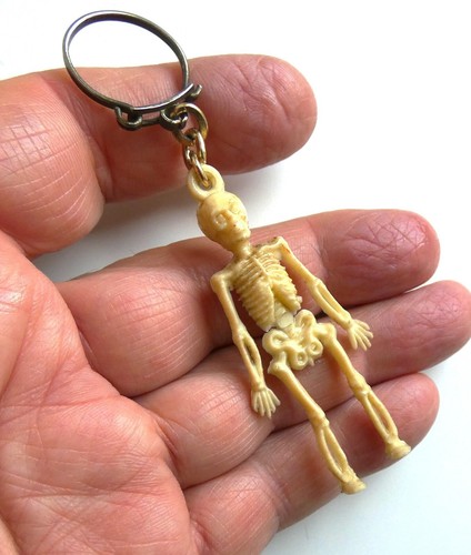 Ancien porte clé - , squelette