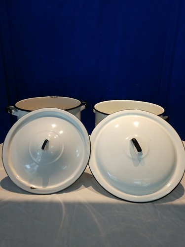 Enamal pots with - 2, covers