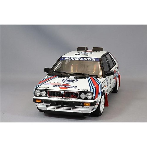 Kyosho lancia delta 4wd - lancia,