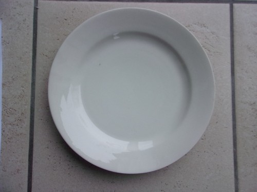 Assiette plate ancienne - assiette,