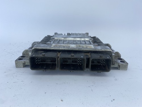 Calculateur renault - calculateur,