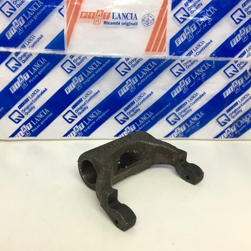 Fourche palier embrayage - palier, fiat