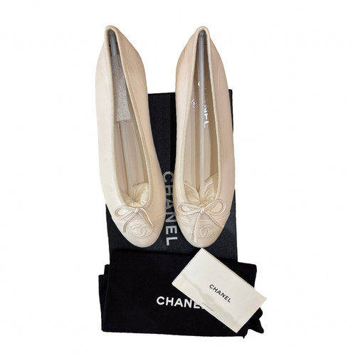 Chanel femme bout cap - bout,