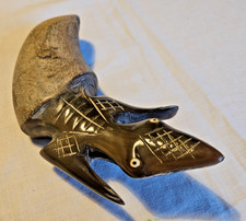 CABINET DE CURIOSITE SCULPTURE ZOOMORPHE