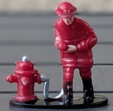 Figurine Pompier Avec Bouche a