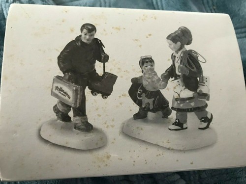 Everybody goes skating - goes,